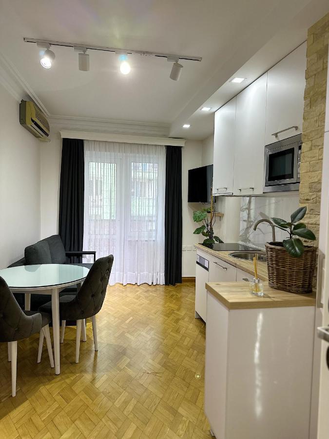 Apartment Batumi Luaran gambar