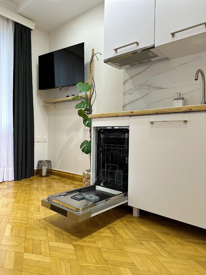 Apartment Batumi Luaran gambar